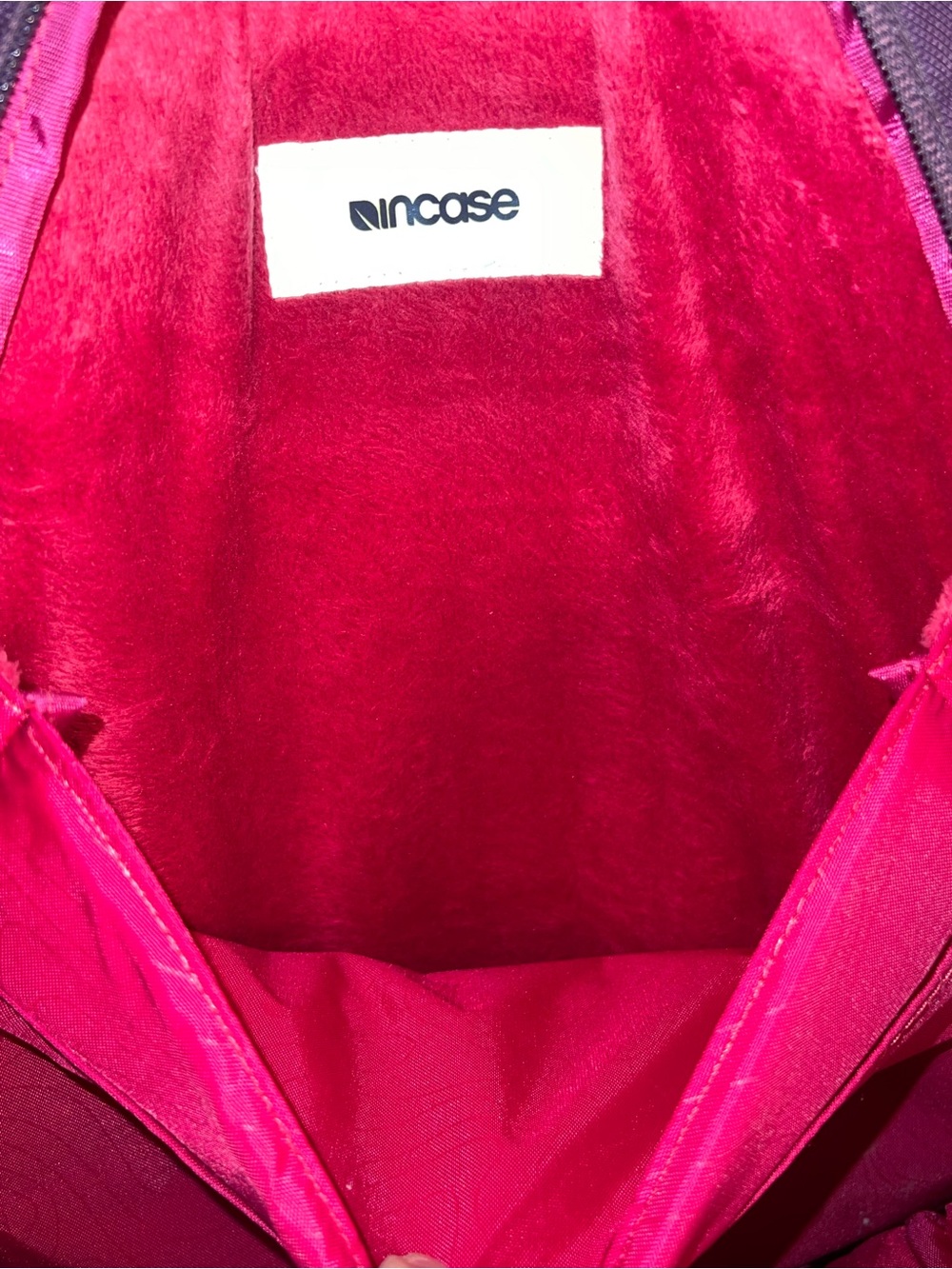 Incase Purple Backpack - Picture 7 of 9